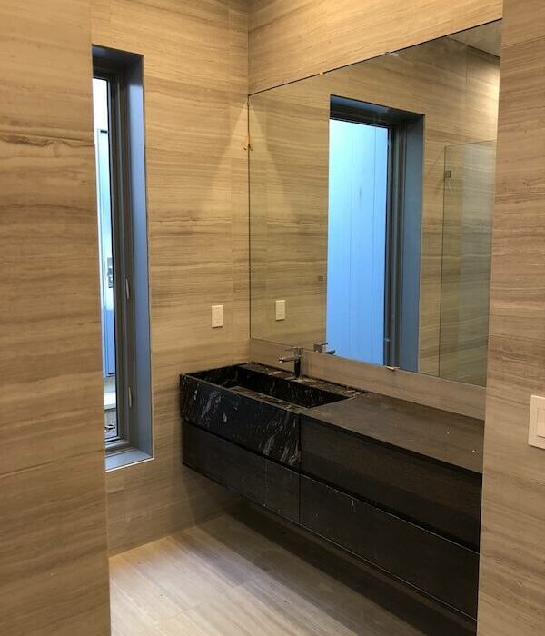 Carolina Silvani architectural design bathroom